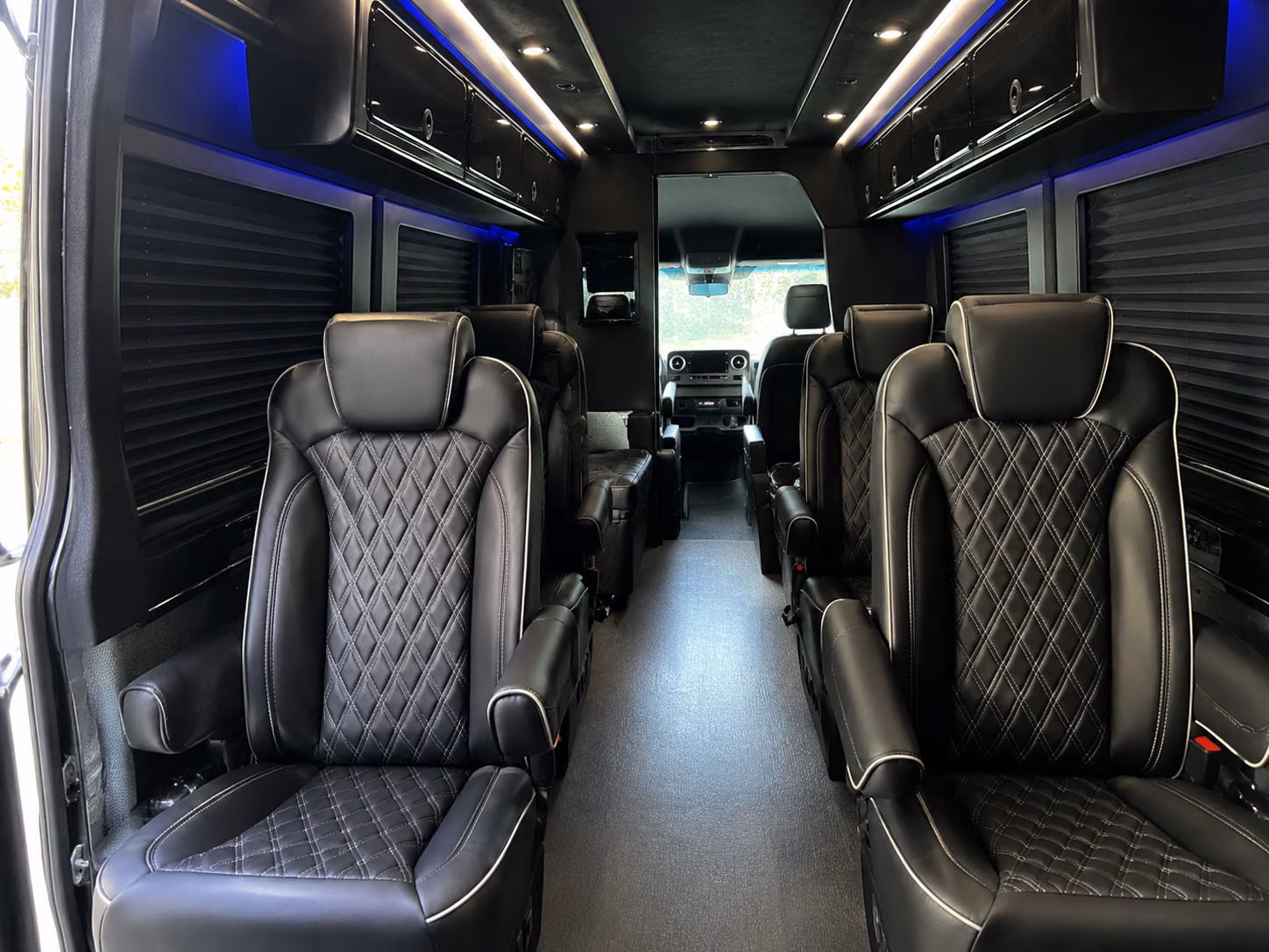 carrollton 18 passenger sprinter van interior
