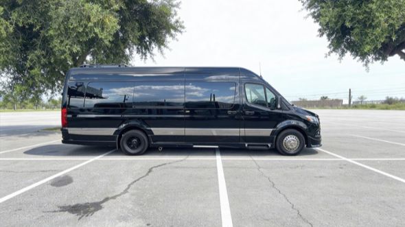 sprinter limousine carrollton